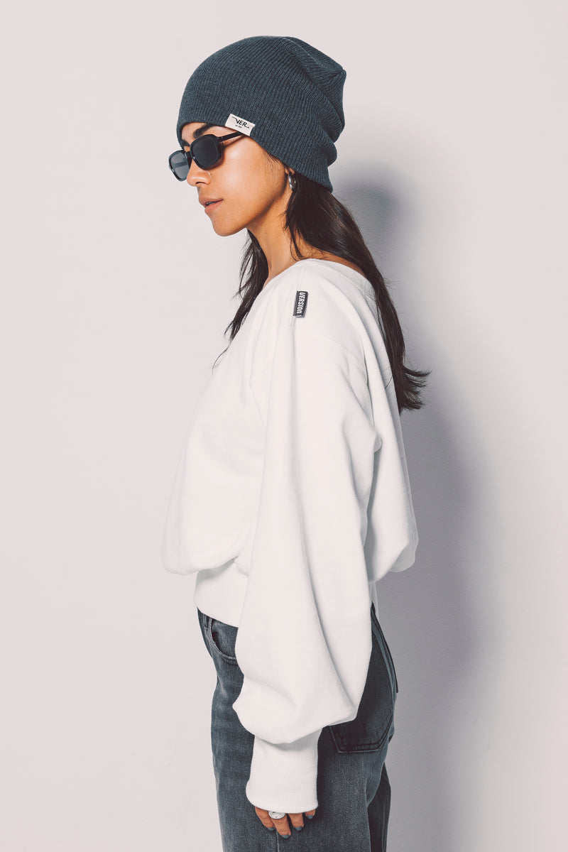 Off-Shoulder Sweatshirt【V2532203】